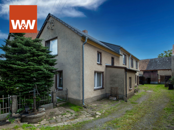 Blick ins Grundstück