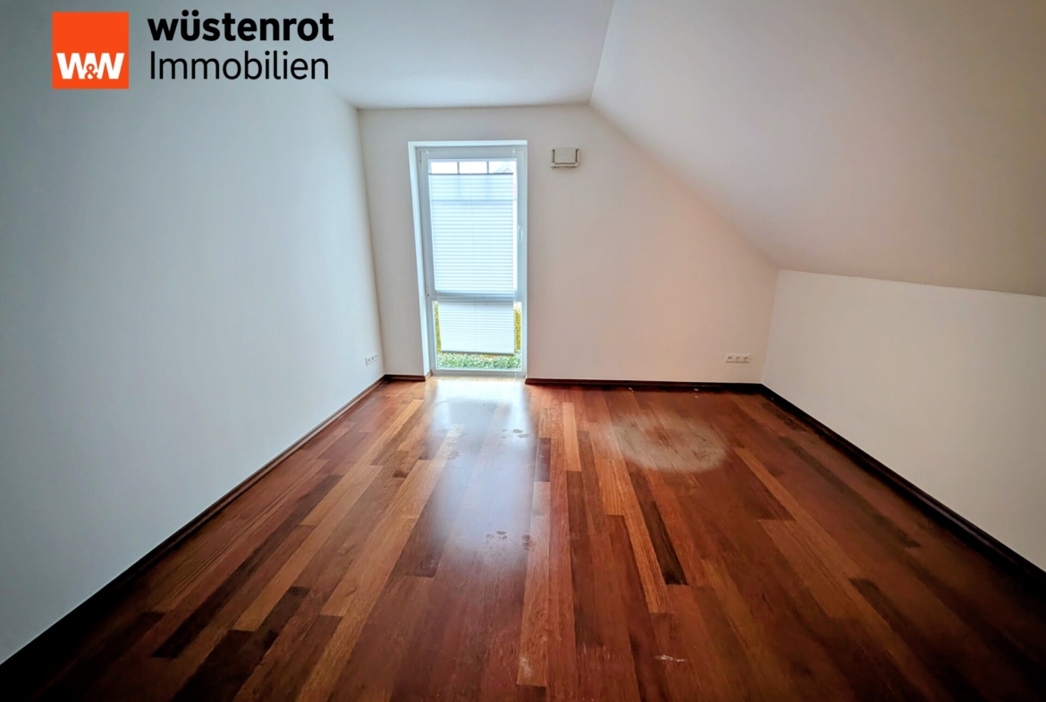 3. Schlafzimmer im DG