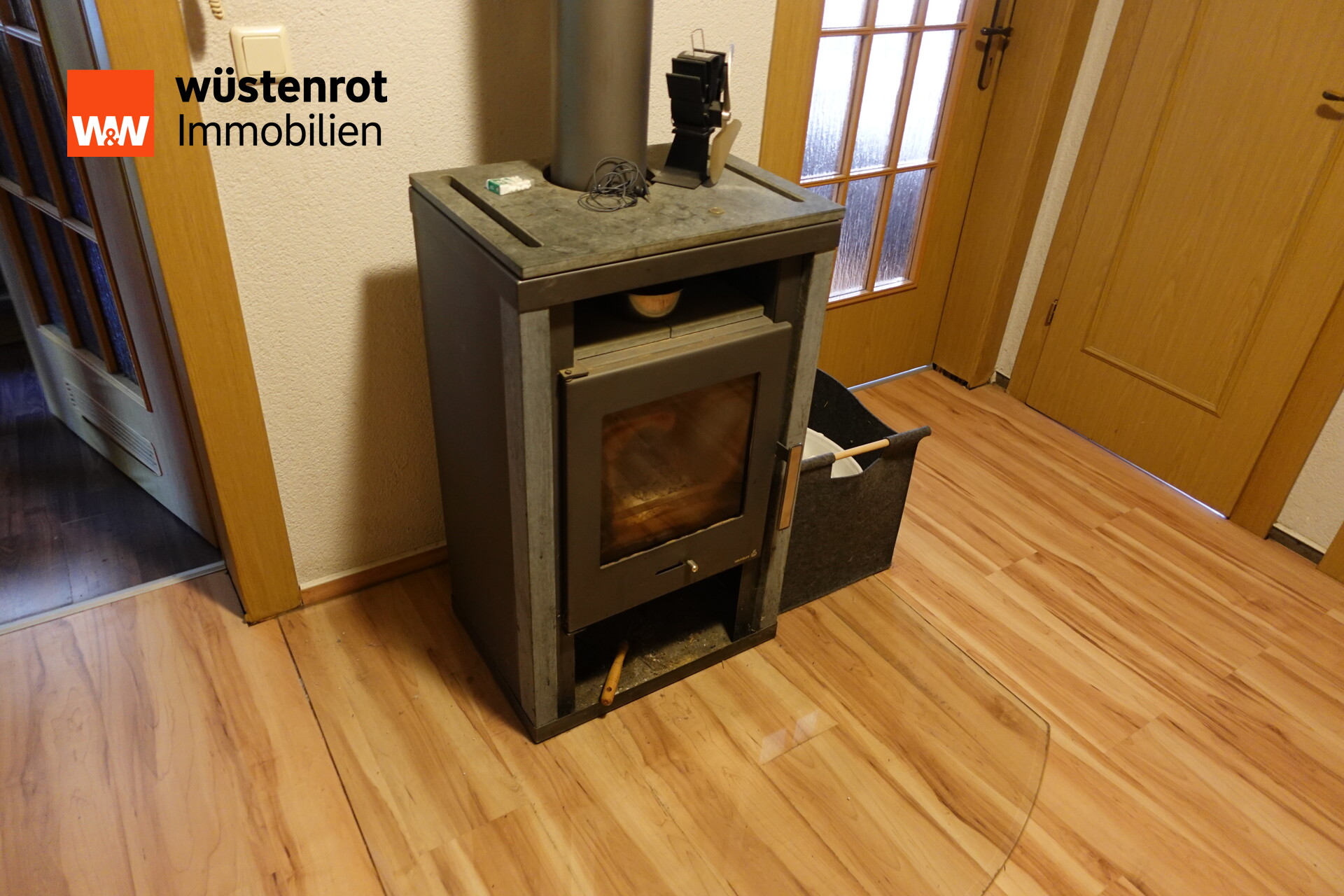 Kamin Kamin
