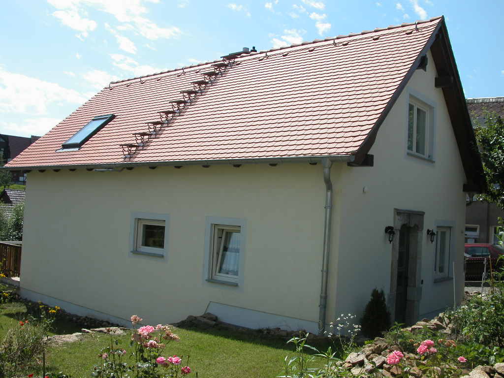 Traumhaftes Einfamilienhaus mit Süd-Balkon und Südterrasse in toller Aussichtslage