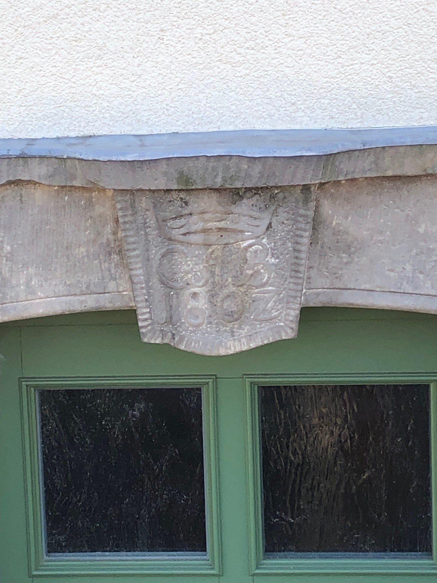 Leigabe der Stadt Traumhaftes Einfamilienhaus mit Süd-Balkon und Südterrasse in toller Aussichtslage